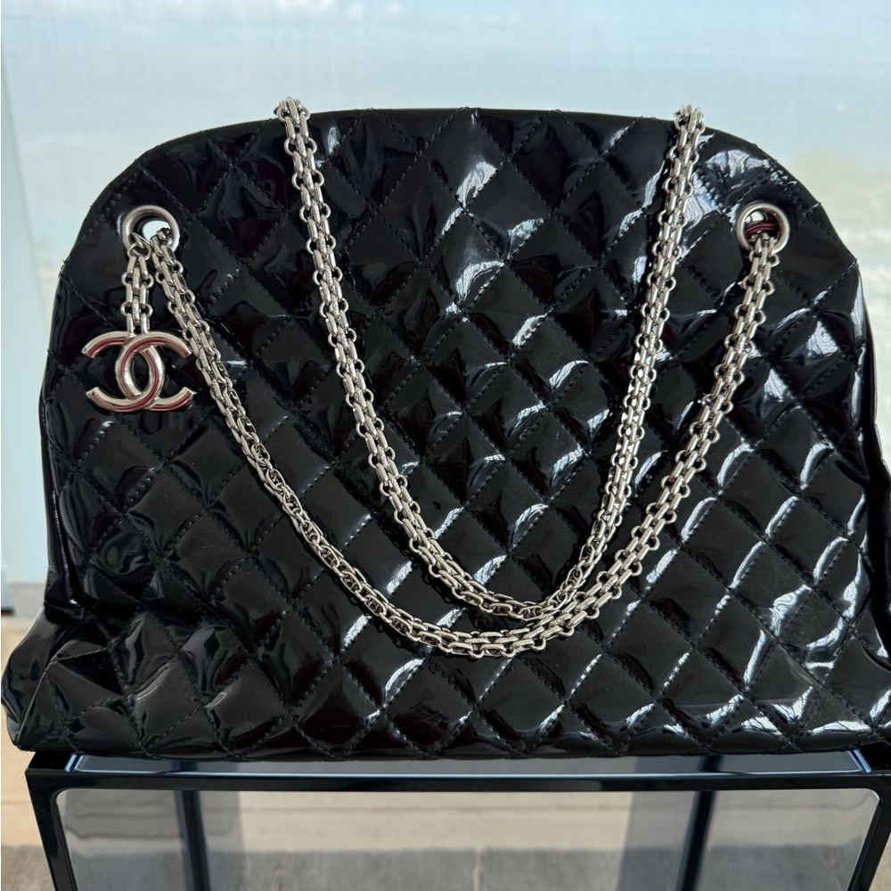 Chanel Black Patent Quilted Women's Bag